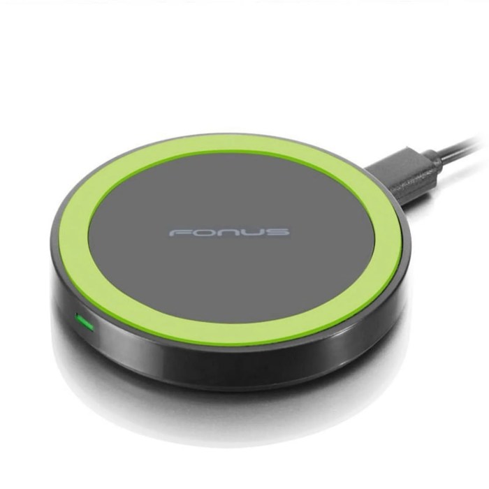 IPhone Pro Max wireless charging pad